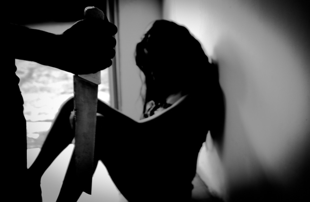 Tentativa de Feminicídio em Nazarezinho: Vítima Atingida por Golpes de Faca 